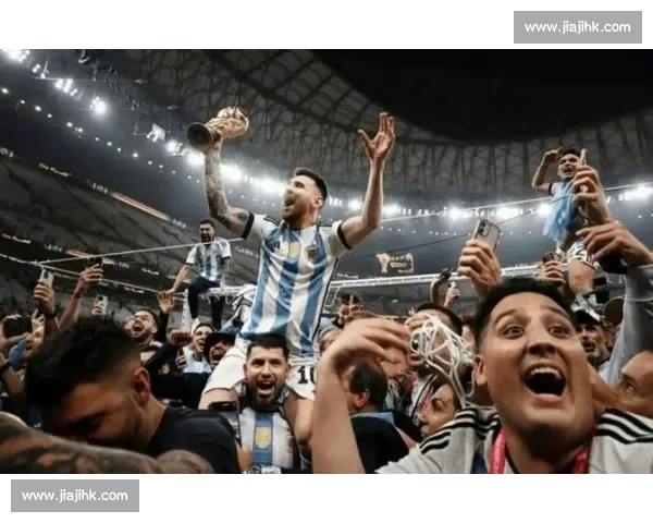 甲亢哥求见梅西遭阿奎罗毒舌：C 罗粉丝？他只能在家看世俱杯！