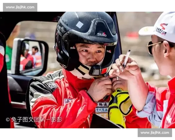 赛道巾帼：女车手用速度碾碎偏见，娱你安利她的破界人生