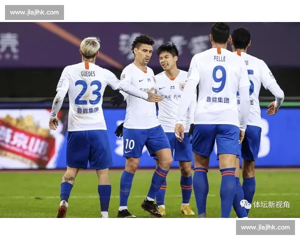 拉热铁腕：十人应战也要碾碎对手防线