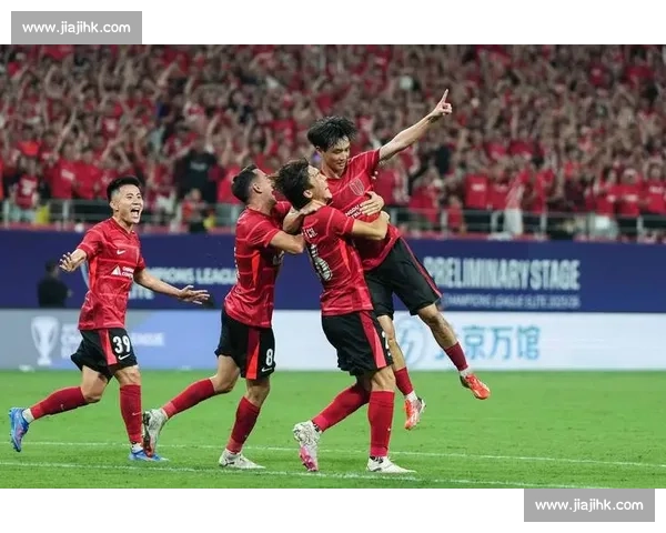 梭鱼湾 59033 人创赛季新高！工体 46269 人紧随其后，中超球市持续回暖